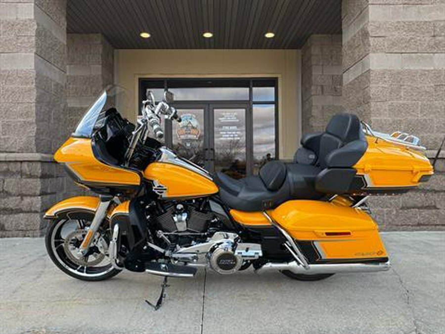 2022 Harley-Davidson CVO™ Road Glide® Limited