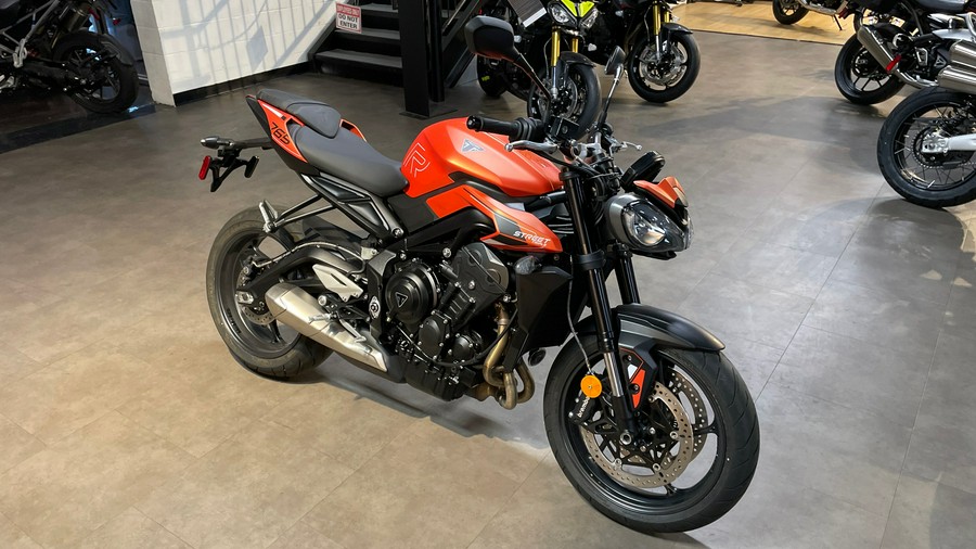 2025 Triumph Street Triple 765 R