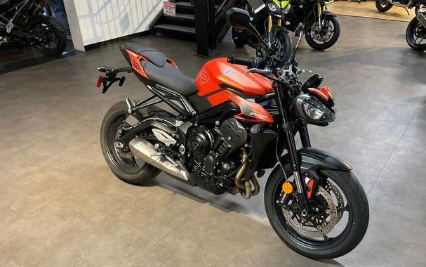 2025 Triumph Street Triple 765 R