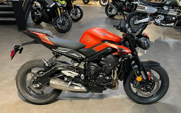 2025 Triumph Street Triple 765 R