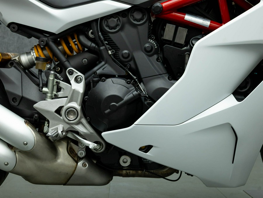 2018 DUCATI SUPERSPORT S W/ABS