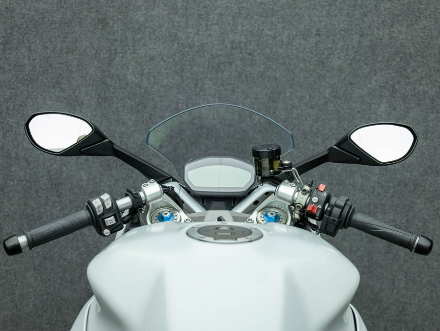 2018 DUCATI SUPERSPORT S W/ABS