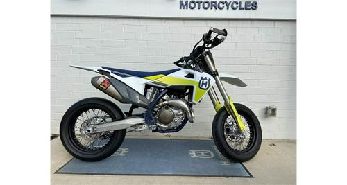 2021 Husqvarna FS 450 Supermoto Preview First Look