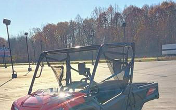 2025 Honda® Pioneer 1000