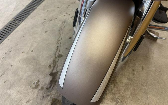 2018 Indian Chieftain Limited ABS Bronze Smoke With Graphics