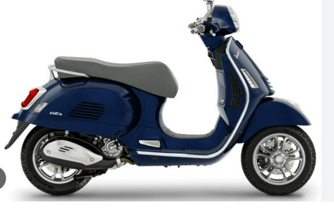 2027 Vespa GTS 310