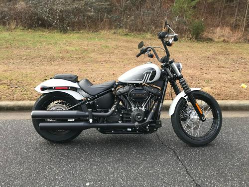 2021 Harley-Davidson Street Bob 114 Review (11 Fast Facts)