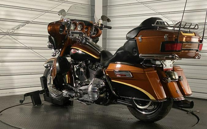 2008 Harley-Davidson® FLHTCUSE3 - CVO™ Ultra Classic® Screamin' Eagle® Anniversary Electra Glide®