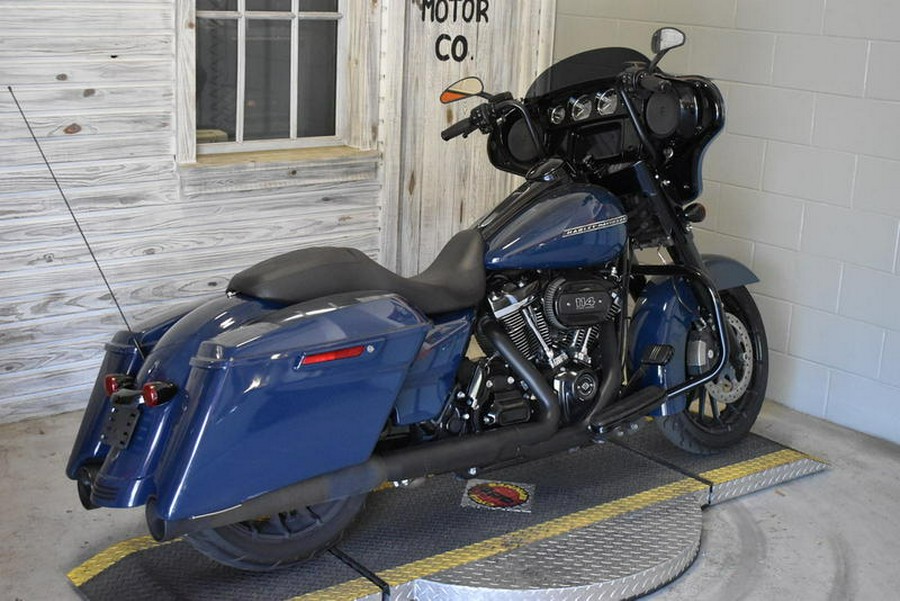 2019 Harley-Davidson® FLHXS - Street Glide® Special