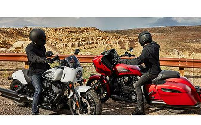 2024 Indian Motorcycle Challenger® Dark Horse®