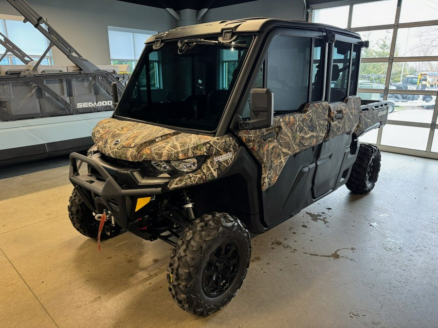 2024 Can-Am Defender MAX Limited CAB HD10