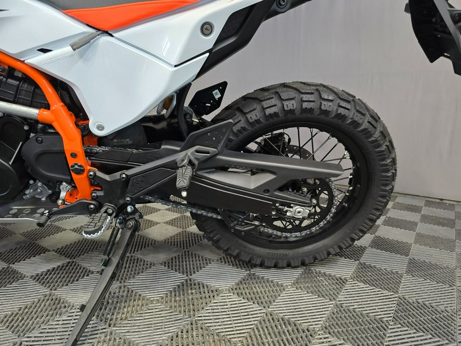 2025 KTM 390 Adventure R