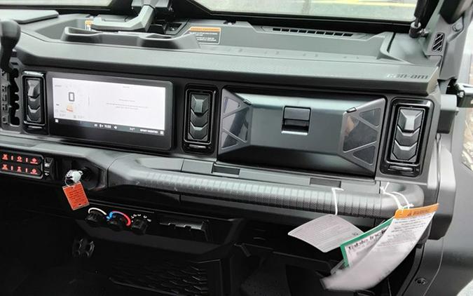 2026 Can-Am Defender Limited HD11 Dark Wildland Camo