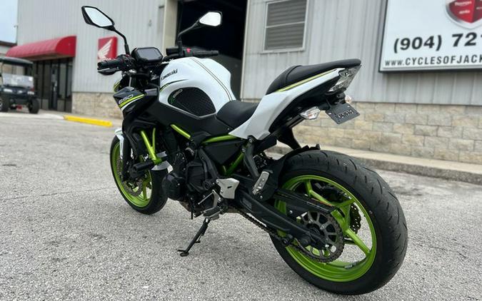 2021 Kawasaki Z650 ABS Pearl Blizzard White/Metallic Spark Black