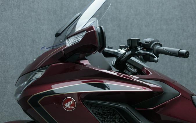 2025 HONDA GL1800 GOLDWING TOUR 1800 W/ABS