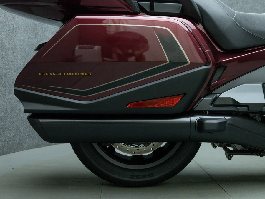 2025 HONDA GL1800 GOLDWING TOUR 1800 W/ABS