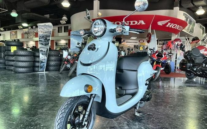 2022 Honda® Metropolitan