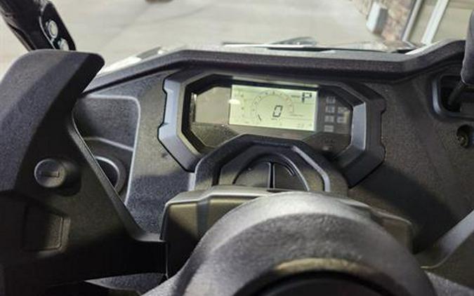 2025 Honda Pioneer 1000 Deluxe