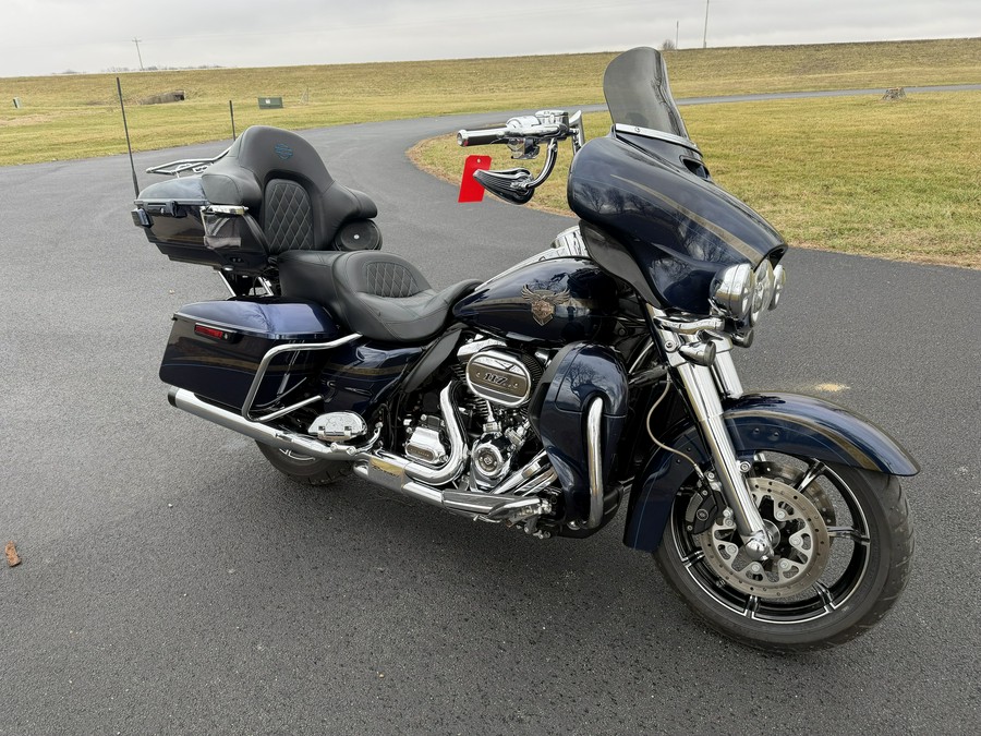 2018 Harley-Davidson 115th Anniversary CVO™ Limited