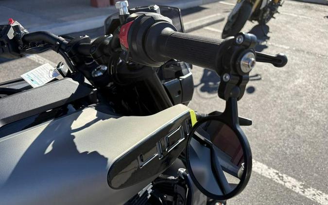 2024 Husqvarna® Svartpilen 401