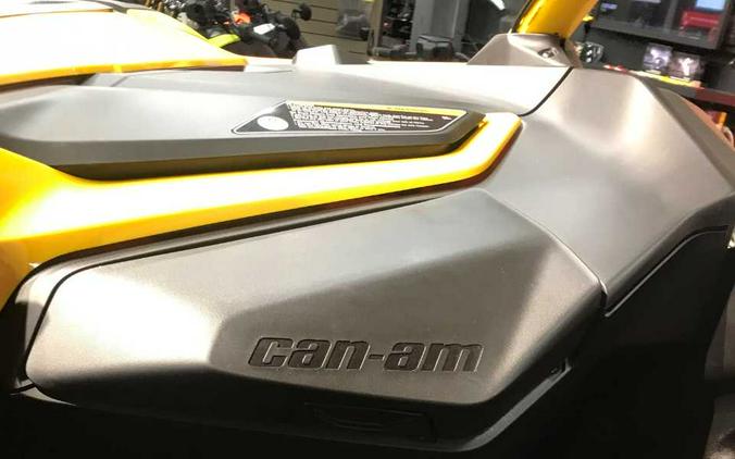 2024 CAN-AM MAVERICK R X RS WITH SMART-SHOX 999T DCT