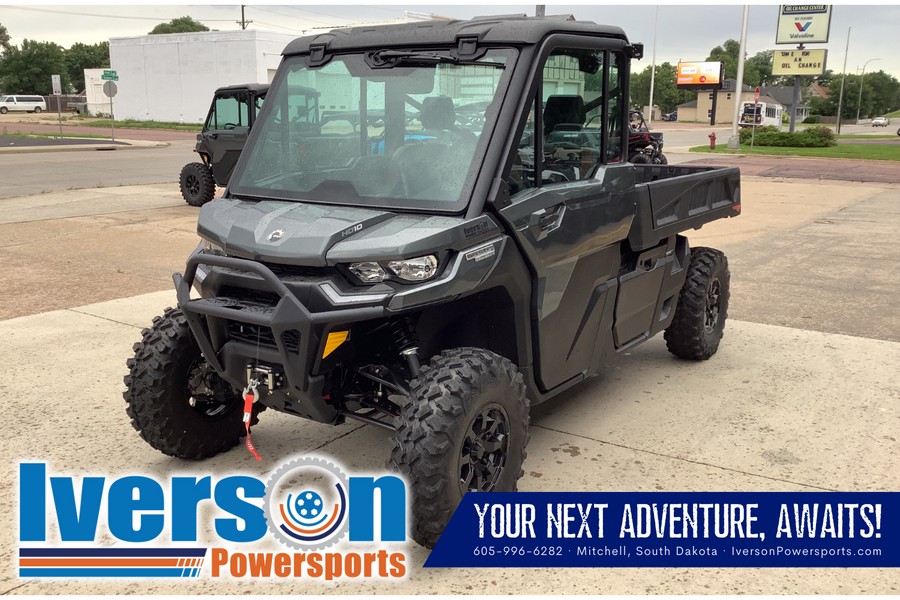 2024 Can-Am Defender PRO Limited HD10