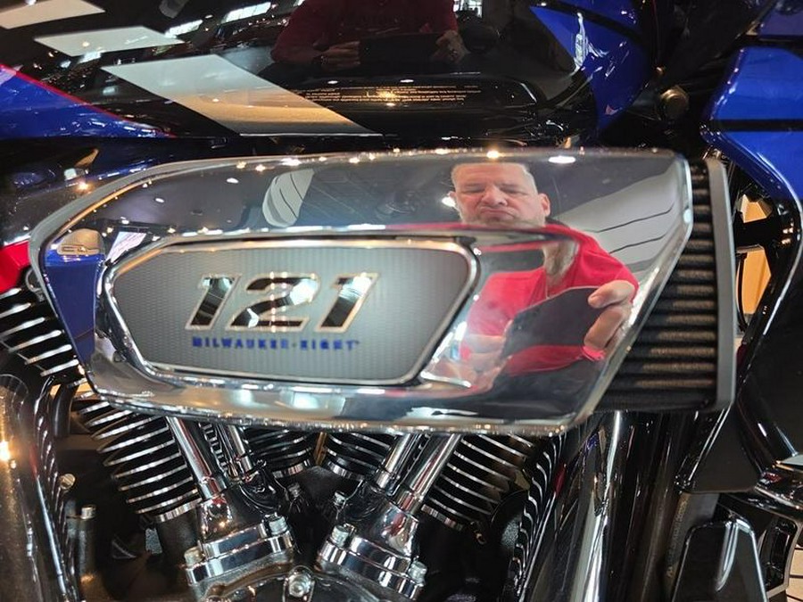 2025 Harley-Davidson® FLTRXSE - CVO™ Road Glide®