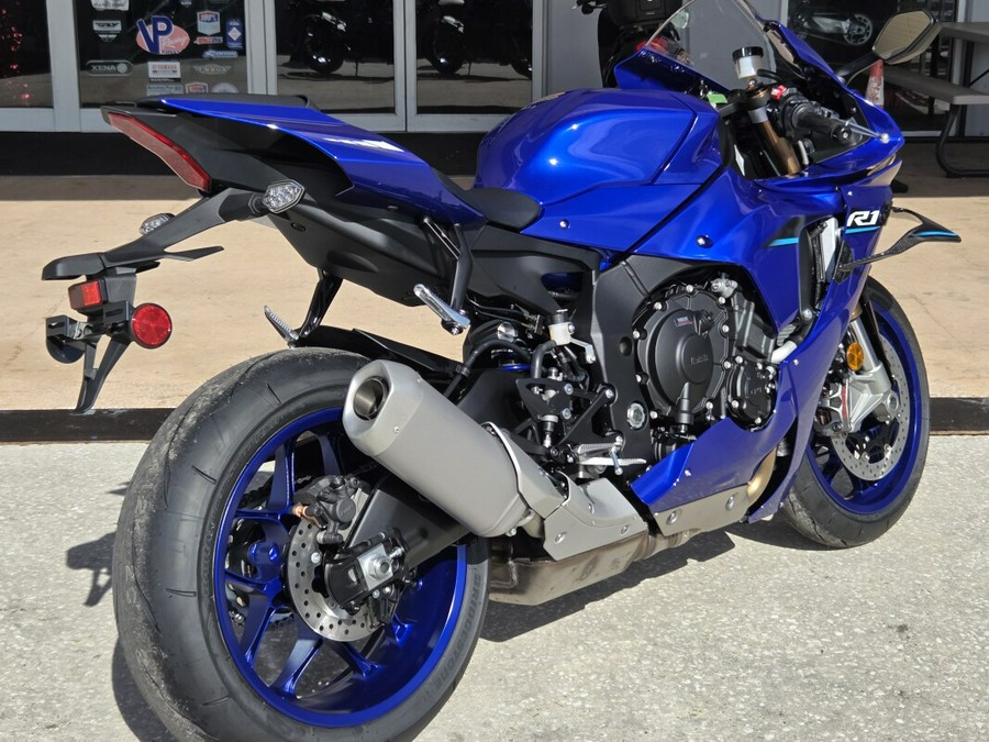 2026 Yamaha YZF-R1