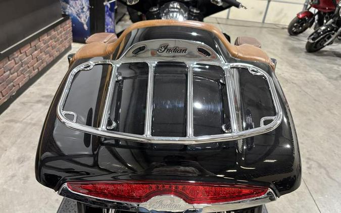2015 Indian Motorcycle® Roadmaster™ Thunder Black