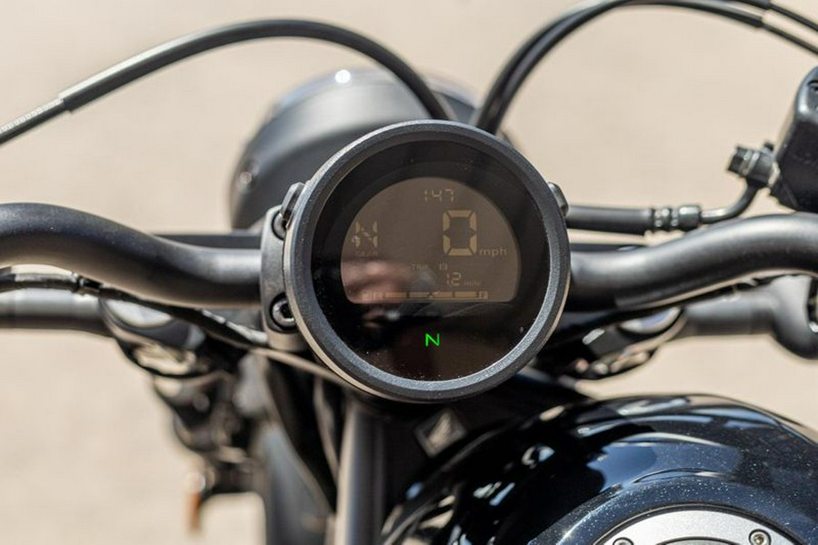 New 2025 HONDA REBEL 300