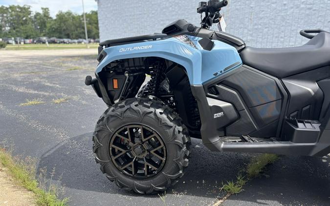 2026 Can-AM OUTLANDER MAX XT 700
