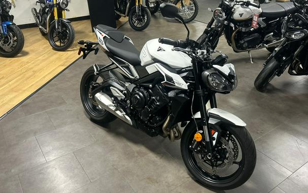 2025 Triumph Street Triple 765 R