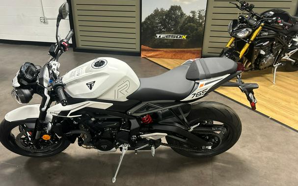 2025 Triumph Street Triple 765 R