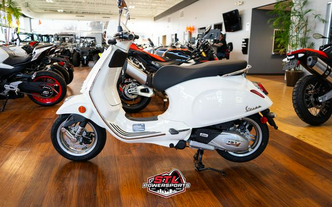 2025 Vespa Primavera 150 - BIANCO INNOCENTE