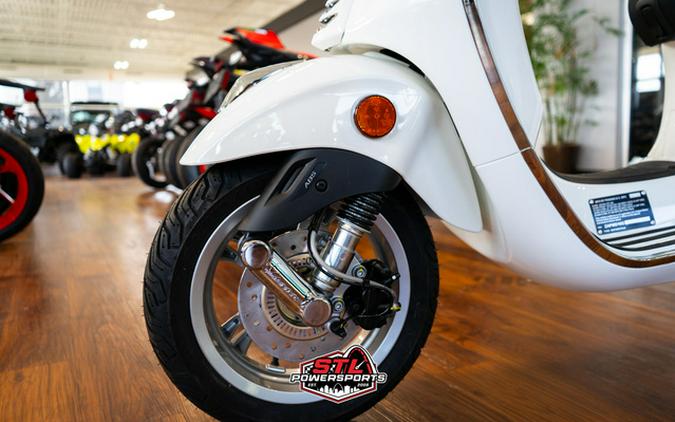 2025 Vespa Primavera 150 - BIANCO INNOCENTE