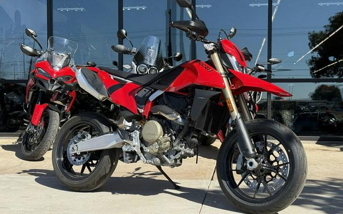 2026 Ducati Hypermotard 698 Mono Red