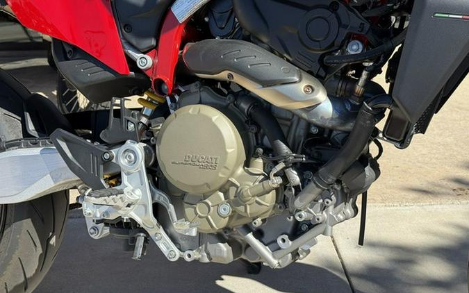 2026 Ducati Hypermotard 698 Mono Red