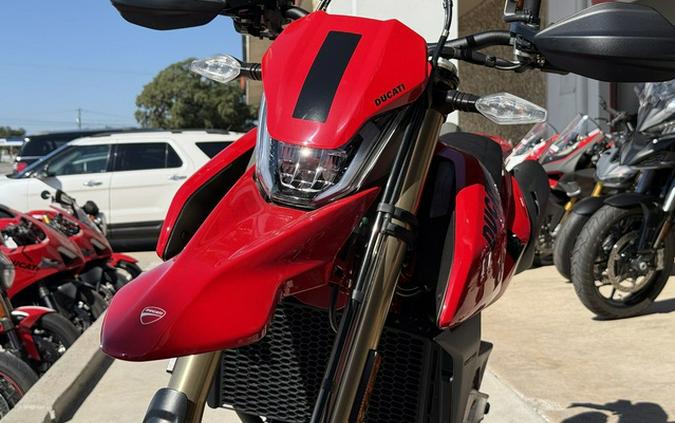 2026 Ducati Hypermotard 698 Mono Red