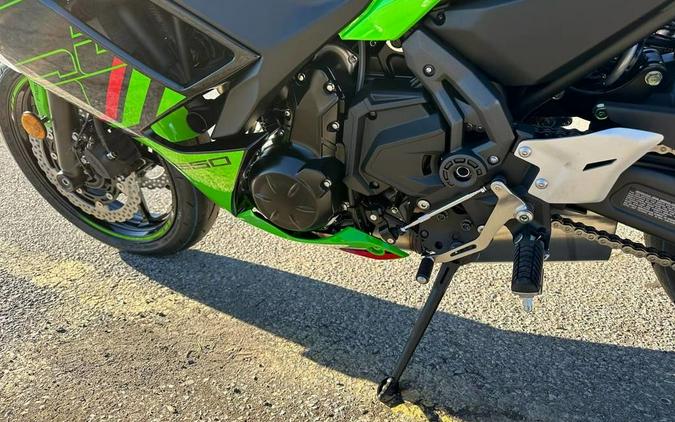 2024 Kawasaki Ninja® 650 KRT Edition ABS