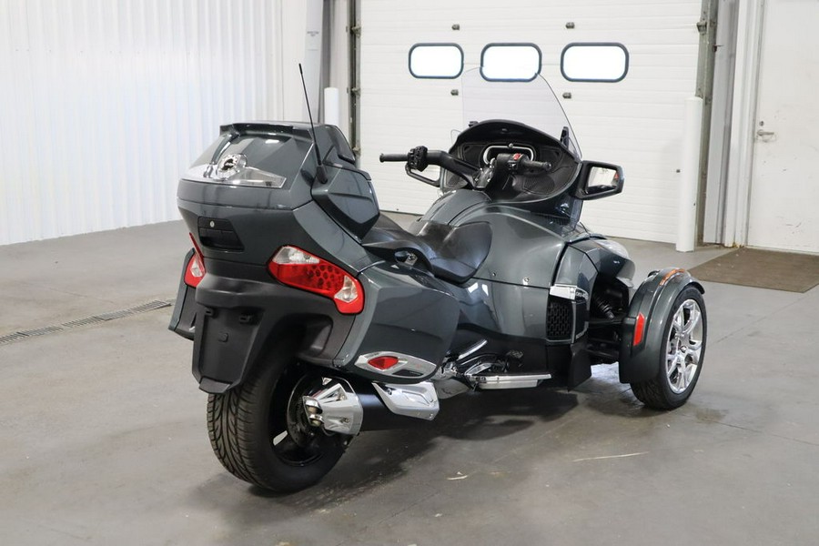 2019 Can-Am® Spyder® RT Limited Chrome