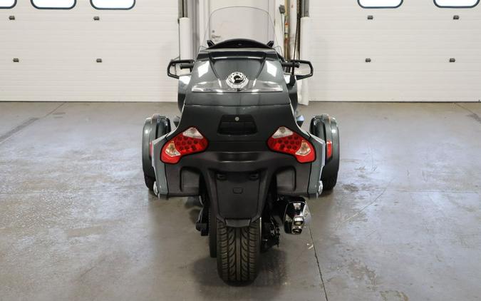 2019 Can-Am® Spyder® RT Limited Chrome