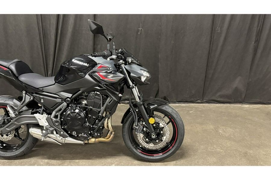 2025 Z650 - Kawasaki