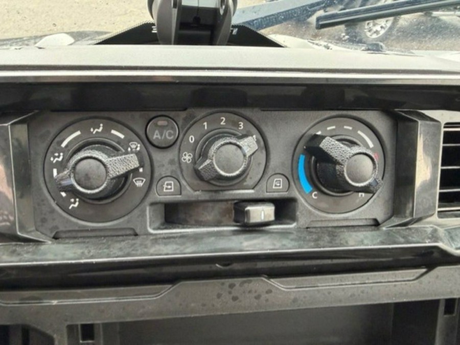 2025 Kawasaki RIDGE XR Crew HVAC