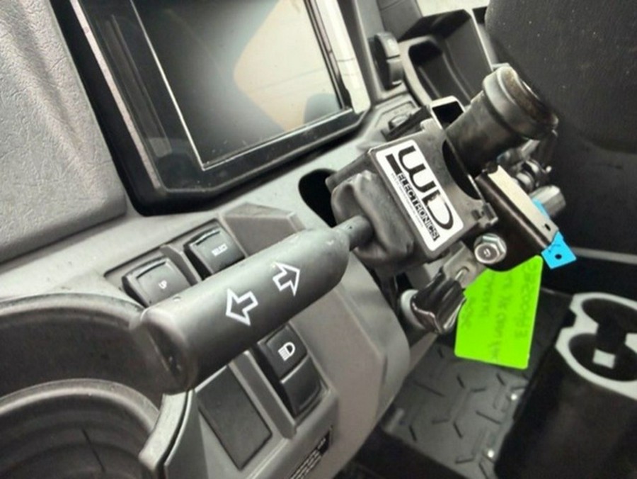 2025 Kawasaki RIDGE XR Crew HVAC