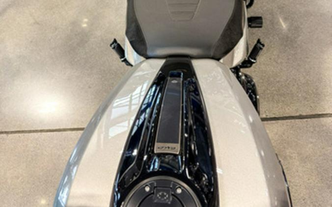 2023 Harley-Davidson FLHXSE - CVO Street Glide