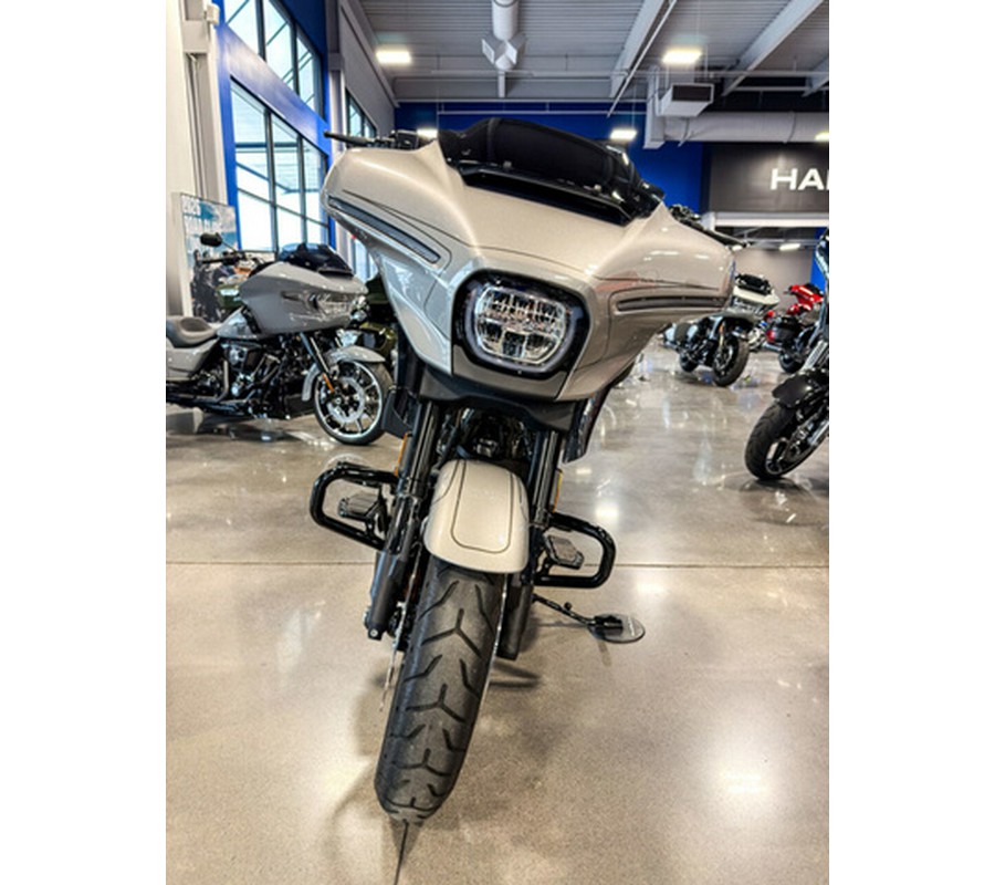 2023 Harley-Davidson FLHXSE - CVO Street Glide