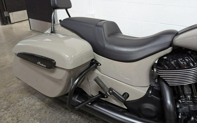 2023 Indian Springfield Dark Horse Quartz Gray