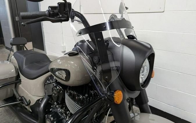 2023 Indian Springfield Dark Horse Quartz Gray