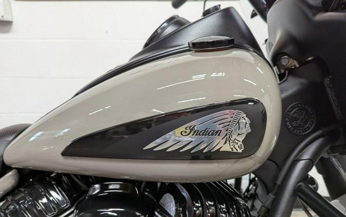 2023 Indian Springfield Dark Horse Quartz Gray