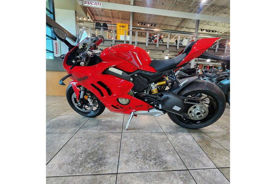 2024 Ducati Panigale V4